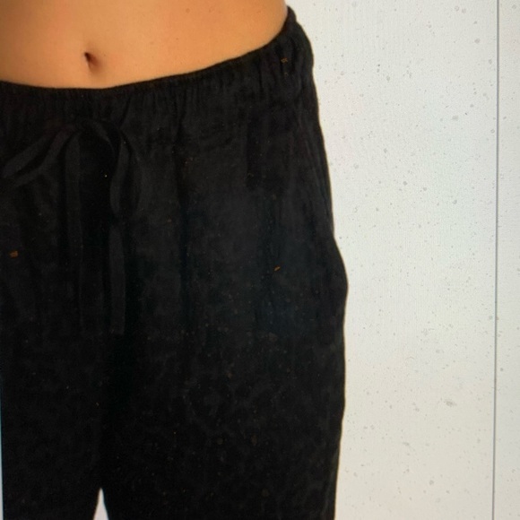 JOHNNY WAS Leopard Print Joggers Size XS - Picture 3 of 3